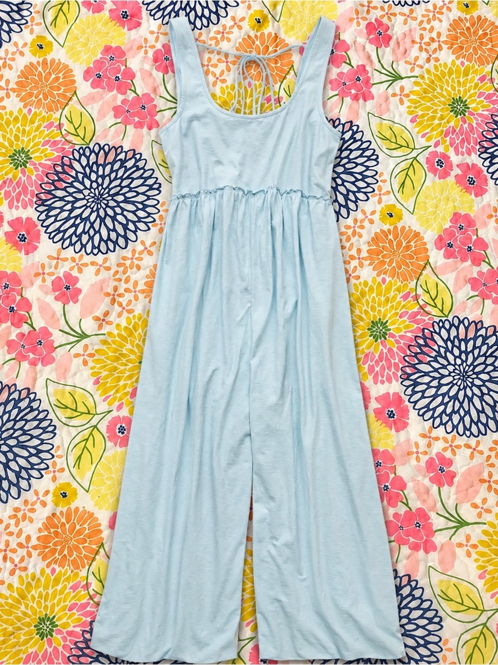 NWT medium American Eagle Sunchaser Scoop Neck Jumpsuit